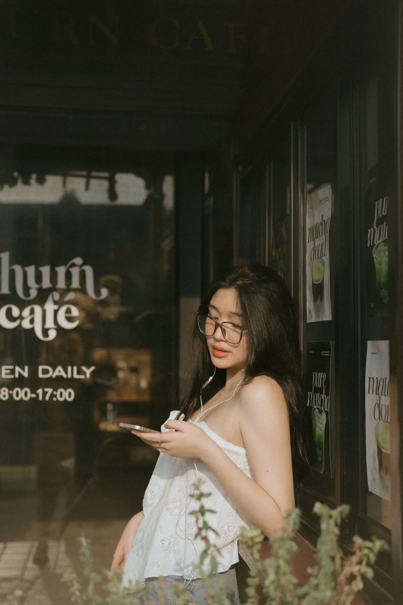 2567-05-04-Nina-Churn/34089eac4b2a183f