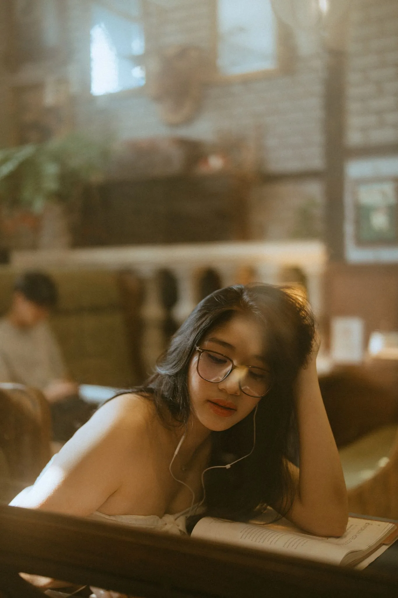 2567-05-04-Nina-Churn/7a3a61af4cf0152e